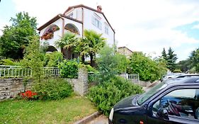 Apartments Dea