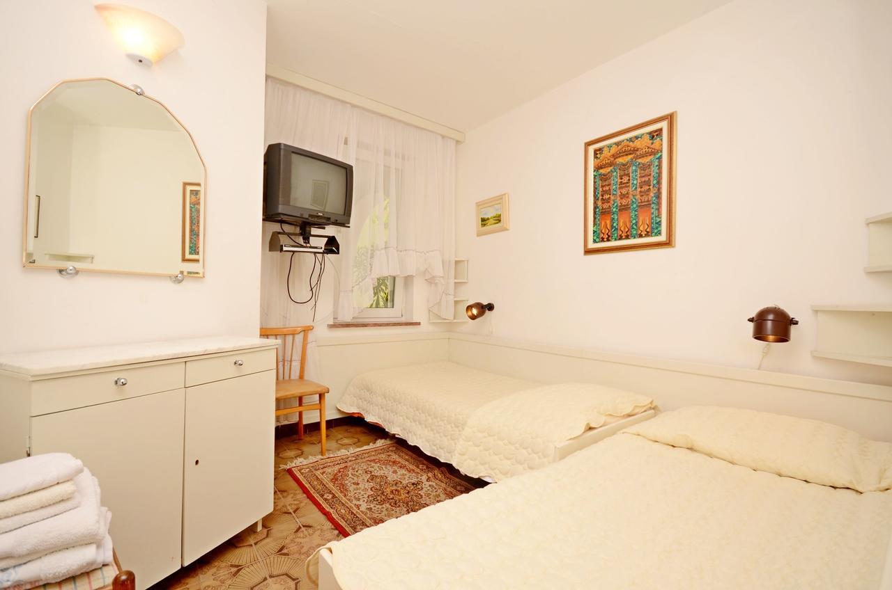 Apartments Dea Poreč Kültér fotó