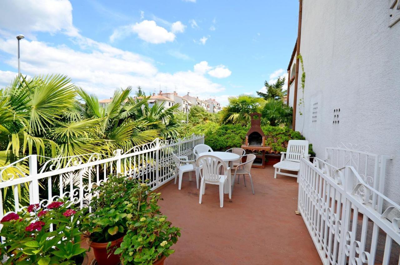 Apartments Dea Poreč Kültér fotó